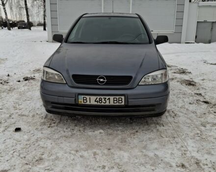 Сірий Опель Астра, об'ємом двигуна 1.4 л та пробігом 235 тис. км за 3900 $, фото 1 на Automoto.ua