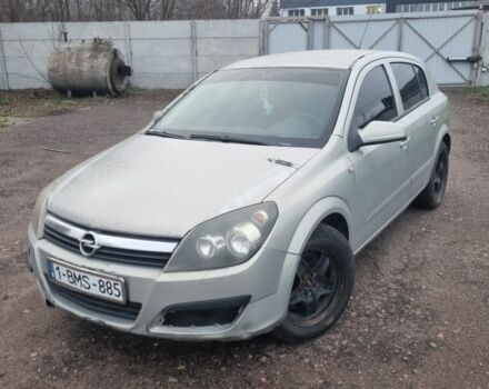 Серый Опель Астра, объемом двигателя 1.9 л и пробегом 300 тыс. км за 1500 $, фото 1 на Automoto.ua