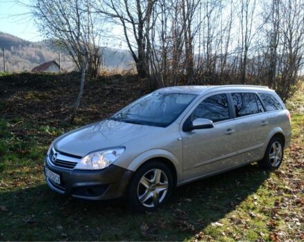 Серый Опель Астра, объемом двигателя 1.7 л и пробегом 313 тыс. км за 4685 $, фото 1 на Automoto.ua