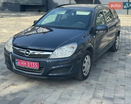 Серый Опель Астра, объемом двигателя 1.6 л и пробегом 220 тыс. км за 5100 $, фото 1 на Automoto.ua