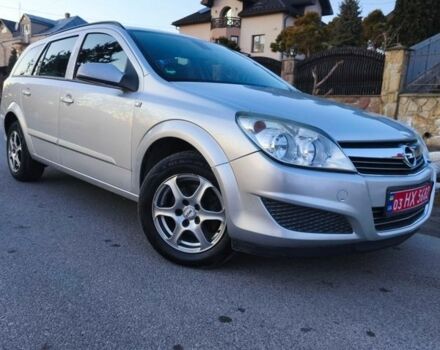 Серый Опель Астра, объемом двигателя 1.6 л и пробегом 150 тыс. км за 5500 $, фото 1 на Automoto.ua