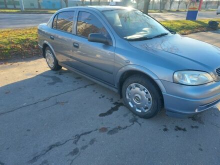 Сірий Опель Астра, об'ємом двигуна 1.6 л та пробігом 153 тис. км за 4450 $, фото 1 на Automoto.ua