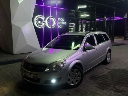 Серый Опель Астра, объемом двигателя 1.7 л и пробегом 325 тыс. км за 4200 $, фото 1 на Automoto.ua
