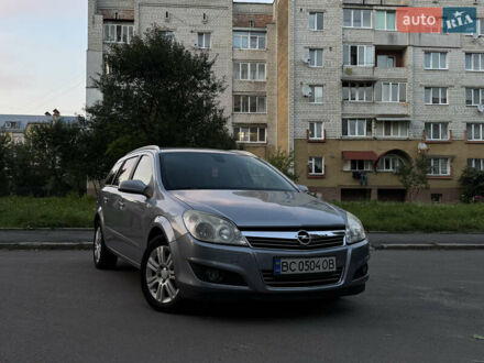 Опель Астра 2008 в Дрогобыче на Automoto.ua Серый Опель Астра, объемом двигателя 1.69 л и пробегом 226 тыс. км за 4499 $, фото 1 на Automoto.ua