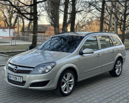 Сірий Опель Астра, об'ємом двигуна 1.7 л та пробігом 399 тис. км за 4250 $, фото 1 на Automoto.ua