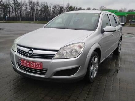 Серый Опель Астра, объемом двигателя 1.6 л и пробегом 284 тыс. км за 4700 $, фото 1 на Automoto.ua