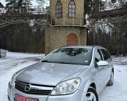 Серый Опель Астра, объемом двигателя 1.8 л и пробегом 172 тыс. км за 6500 $, фото 1 на Automoto.ua