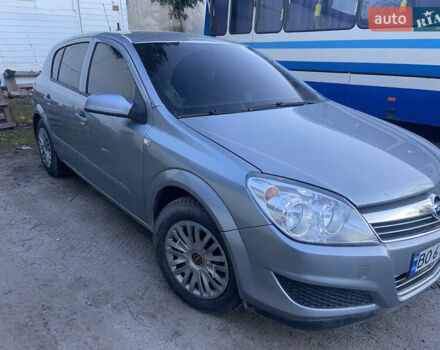 Серый Опель Астра, объемом двигателя 1.7 л и пробегом 264 тыс. км за 4600 $, фото 1 на Automoto.ua