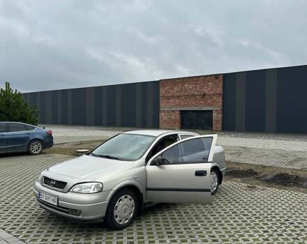 Сірий Опель Астра, об'ємом двигуна 1.6 л та пробігом 179 тис. км за 4000 $, фото 1 на Automoto.ua