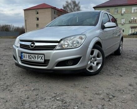 Серый Опель Астра, объемом двигателя 1.8 л и пробегом 223 тыс. км за 5000 $, фото 1 на Automoto.ua