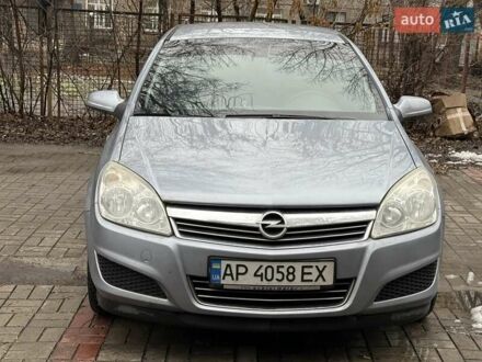 Сірий Опель Астра, об'ємом двигуна 1.36 л та пробігом 260 тис. км за 4500 $, фото 1 на Automoto.ua