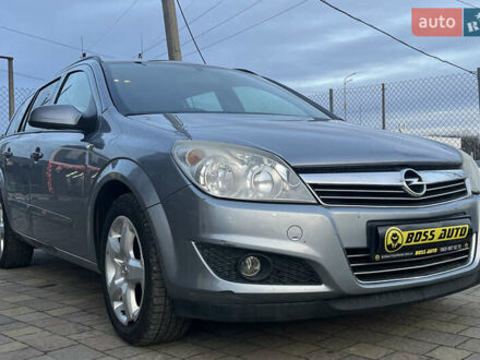 Серый Опель Астра, объемом двигателя 1.36 л и пробегом 220 тыс. км за 5500 $, фото 1 на Automoto.ua