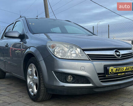 Серый Опель Астра, объемом двигателя 1.36 л и пробегом 220 тыс. км за 5500 $, фото 1 на Automoto.ua