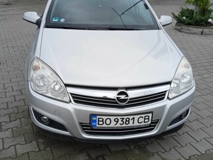 Опель Астра 2008 в Тернополе на Automoto.ua Серый Опель Астра, объемом двигателя 1.7 л и пробегом 228 тыс. км за 4900 $, фото 1 на Automoto.ua