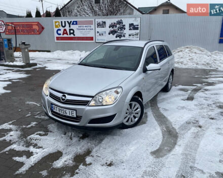 Серый Опель Астра, объемом двигателя 1.7 л и пробегом 260 тыс. км за 4850 $, фото 1 на Automoto.ua