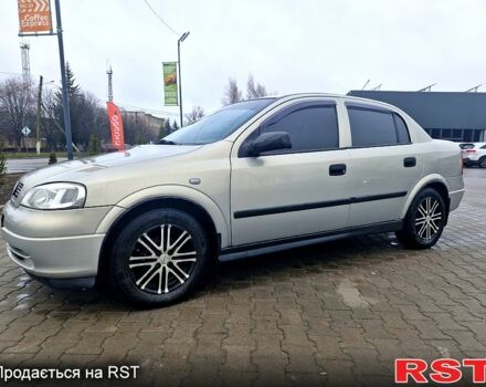 Серый Опель Астра, объемом двигателя 1.4 л и пробегом 20500 тыс. км за 3700 $, фото 1 на Automoto.ua