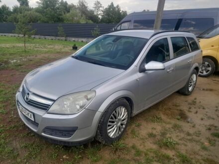 Серый Опель Астра, объемом двигателя 0 л и пробегом 285 тыс. км за 4050 $, фото 1 на Automoto.ua