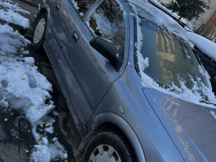 Серый Опель Астра, объемом двигателя 1.4 л и пробегом 236 тыс. км за 3500 $, фото 1 на Automoto.ua