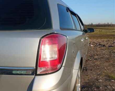 Серый Опель Астра, объемом двигателя 1.9 л и пробегом 253 тыс. км за 5200 $, фото 1 на Automoto.ua