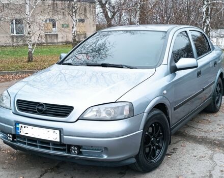 Серый Опель Астра, объемом двигателя 1 л и пробегом 400 тыс. км за 3500 $, фото 1 на Automoto.ua