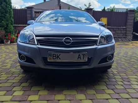 Сірий Опель Астра, об'ємом двигуна 0 л та пробігом 30 тис. км за 7200 $, фото 1 на Automoto.ua