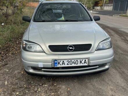 Серый Опель Астра, объемом двигателя 1.4 л и пробегом 326 тыс. км за 4200 $, фото 1 на Automoto.ua