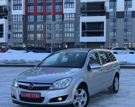 Серый Опель Астра, объемом двигателя 1.6 л и пробегом 196 тыс. км за 5799 $, фото 1 на Automoto.ua