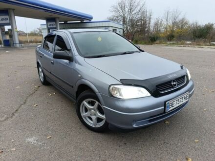 Серый Опель Астра, объемом двигателя 1.4 л и пробегом 77 тыс. км за 4400 $, фото 1 на Automoto.ua