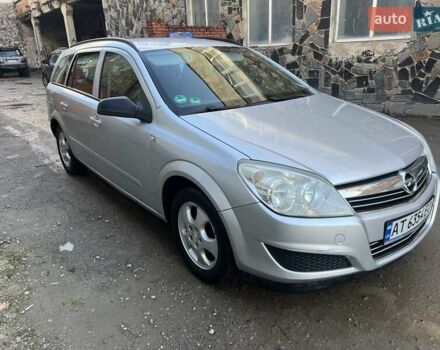 Серый Опель Астра, объемом двигателя 1.7 л и пробегом 280 тыс. км за 4700 $, фото 1 на Automoto.ua