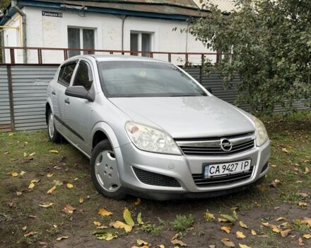 Сірий Опель Астра, об'ємом двигуна 1.4 л та пробігом 180 тис. км за 3610 $, фото 1 на Automoto.ua