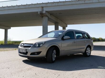 Опель Астра 2008 у Тернополі на Automoto.ua Сірий Опель Астра, об'ємом двигуна 1.8 л та пробігом 288 тис. км за 5399 $, фото 1 на Automoto.ua