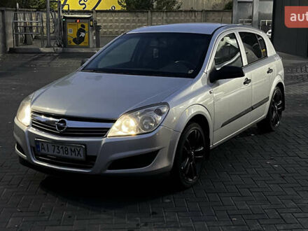 Серый Опель Астра, объемом двигателя 1.4 л и пробегом 220 тыс. км за 4350 $, фото 1 на Automoto.ua