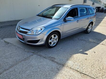 Серый Опель Астра, объемом двигателя 1.6 л и пробегом 156 тыс. км за 5700 $, фото 1 на Automoto.ua