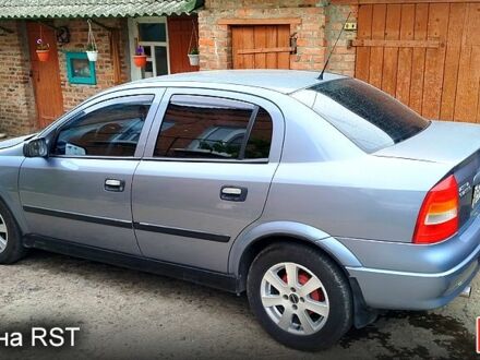 Опель Астра 2008 у Ромнах на Automoto.ua Сірий Опель Астра, об'ємом двигуна 1.6 л та пробігом 250 тис. км за 3800 $, фото 1 на Automoto.ua