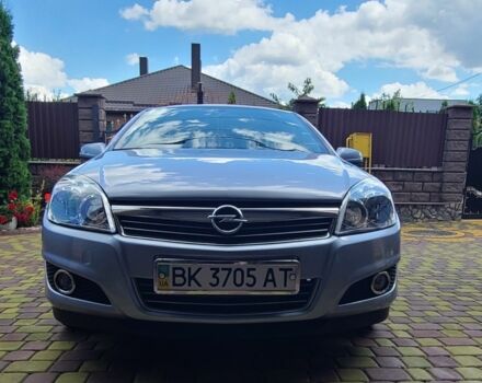Серый Опель Астра, объемом двигателя 0 л и пробегом 30 тыс. км за 7200 $, фото 1 на Automoto.ua