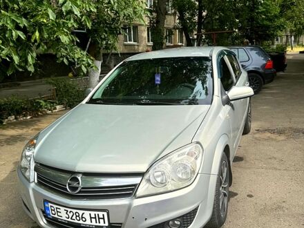 Сірий Опель Астра, об'ємом двигуна 1.6 л та пробігом 323 тис. км за 4300 $, фото 1 на Automoto.ua