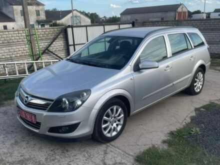 Сірий Опель Астра, об'ємом двигуна 0 л та пробігом 265 тис. км за 4517 $, фото 1 на Automoto.ua