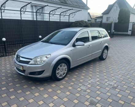 Серый Опель Астра, объемом двигателя 1.6 л и пробегом 215 тыс. км за 5700 $, фото 1 на Automoto.ua