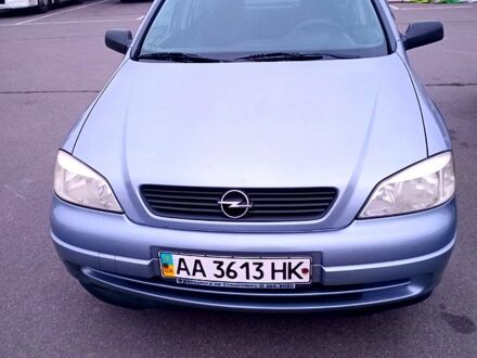 Опель Астра 2008 у Вышгороде на Automoto.ua Сірий Опель Астра, об'ємом двигуна 1.4 л та пробігом 158 тис. км за 3550 $, фото 1 на Automoto.ua