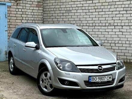 Серый Опель Астра, объемом двигателя 1.7 л и пробегом 304 тыс. км за 5950 $, фото 1 на Automoto.ua