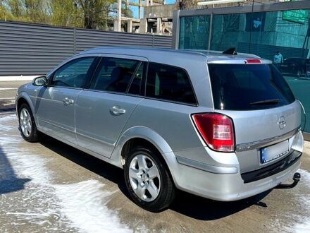 Серый Опель Астра, объемом двигателя 1.6 л и пробегом 190 тыс. км за 6300 $, фото 1 на Automoto.ua