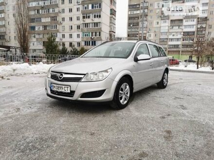 Опель Астра 2009 в Сумах на Automoto.ua Серый Опель Астра, объемом двигателя 1.7 л и пробегом 207 тыс. км за 6099 $, фото 1 на Automoto.ua