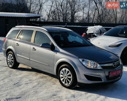 Серый Опель Астра, объемом двигателя 1.6 л и пробегом 142 тыс. км за 6400 $, фото 1 на Automoto.ua