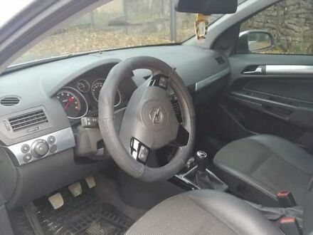 Сірий Опель Астра, об'ємом двигуна 1.6 л та пробігом 25 тис. км за 6200 $, фото 1 на Automoto.ua