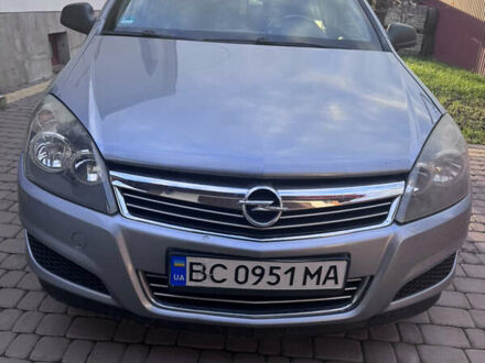 Сірий Опель Астра, об'ємом двигуна 1.36 л та пробігом 280 тис. км за 3900 $, фото 1 на Automoto.ua