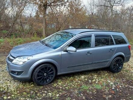 Серый Опель Астра, объемом двигателя 1.6 л и пробегом 240 тыс. км за 5500 $, фото 1 на Automoto.ua