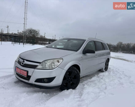 Серый Опель Астра, объемом двигателя 1.9 л и пробегом 200 тыс. км за 5800 $, фото 1 на Automoto.ua