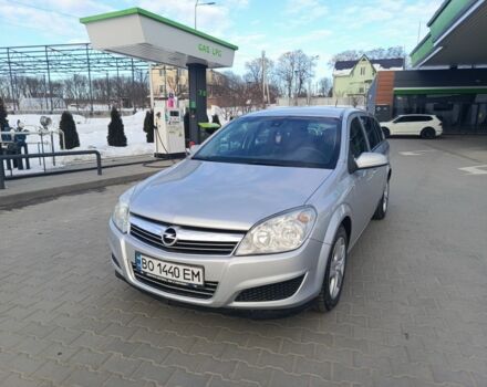 Серый Опель Астра, объемом двигателя 1.9 л и пробегом 330 тыс. км за 4500 $, фото 1 на Automoto.ua