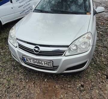 Серый Опель Астра, объемом двигателя 1.3 л и пробегом 194 тыс. км за 3800 $, фото 1 на Automoto.ua
