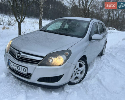 Серый Опель Астра, объемом двигателя 1.7 л и пробегом 280 тыс. км за 4399 $, фото 1 на Automoto.ua
